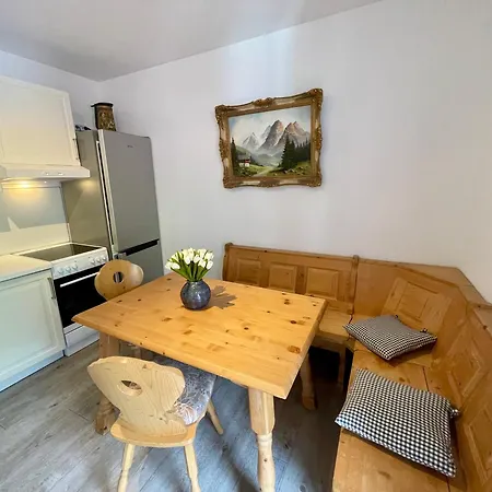 Almblick Apartment *